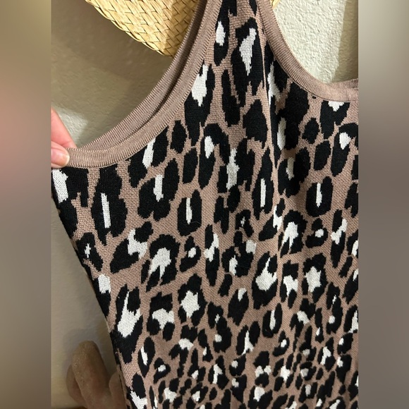 Animal print dress - Picture 4 of 5